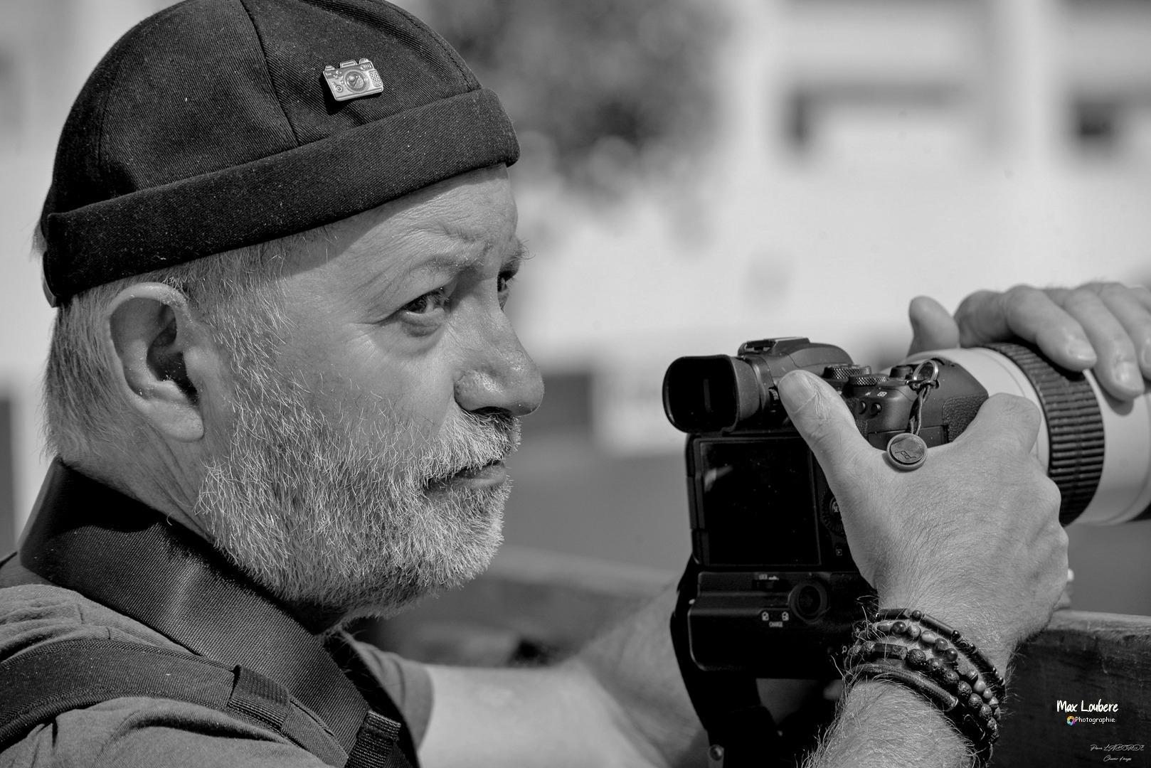 Max Loubère - photographe amateur passionné - vous présente l'exposition « Les vignes en délires » à la recherche d’ombre et de lumière