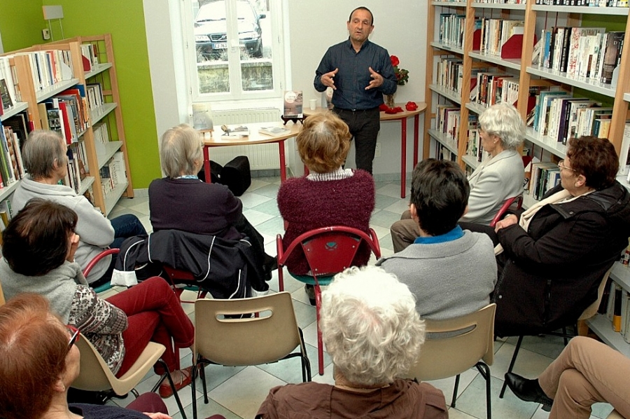 Médiathèque Magescq  : rencontre dédicace avec L&#039;auteur Guy Cespedes